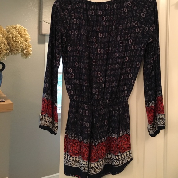 ANTHROPOLOGY LILKA ROMPER NAVY & RED - Picture 11 of 12